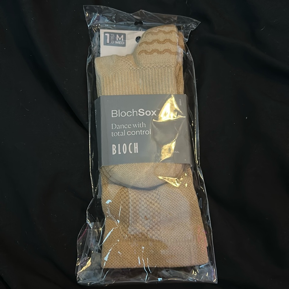tan dance bloch sox